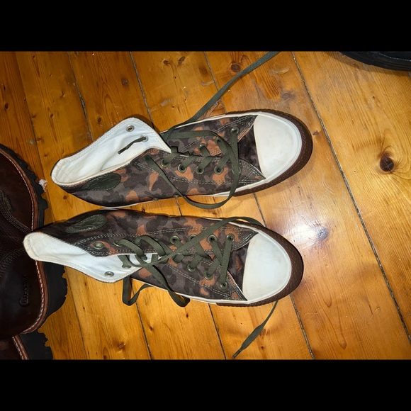 Converse